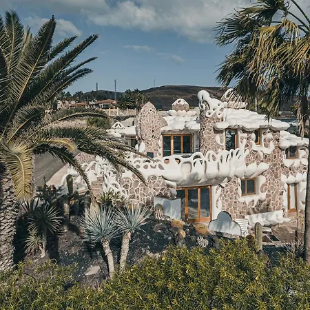 Oceania Sugarhouse *