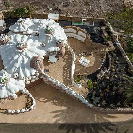 Oceania Sugarhouse Вилла