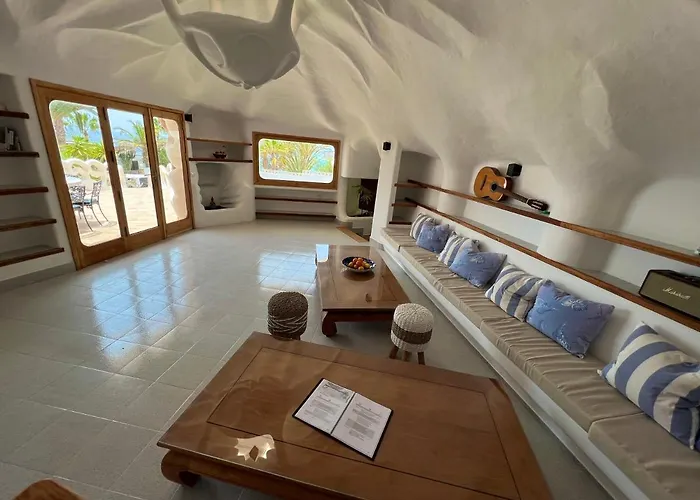 Oceania Sugarhouse Villa *